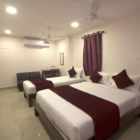 Serenity Sands Beach Resort Inn Puducherry Buitenkant foto