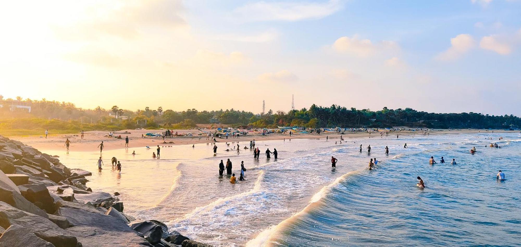 Serenity Sands Beach Resort Inn Puducherry Buitenkant foto