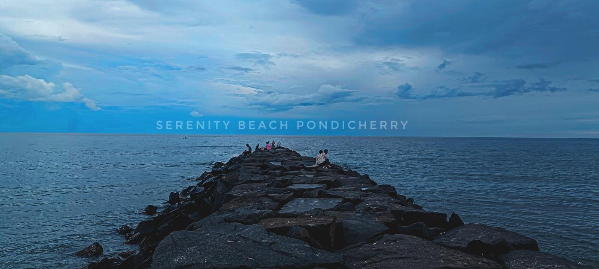 Serenity Sands Beach Resort Inn Puducherry Buitenkant foto